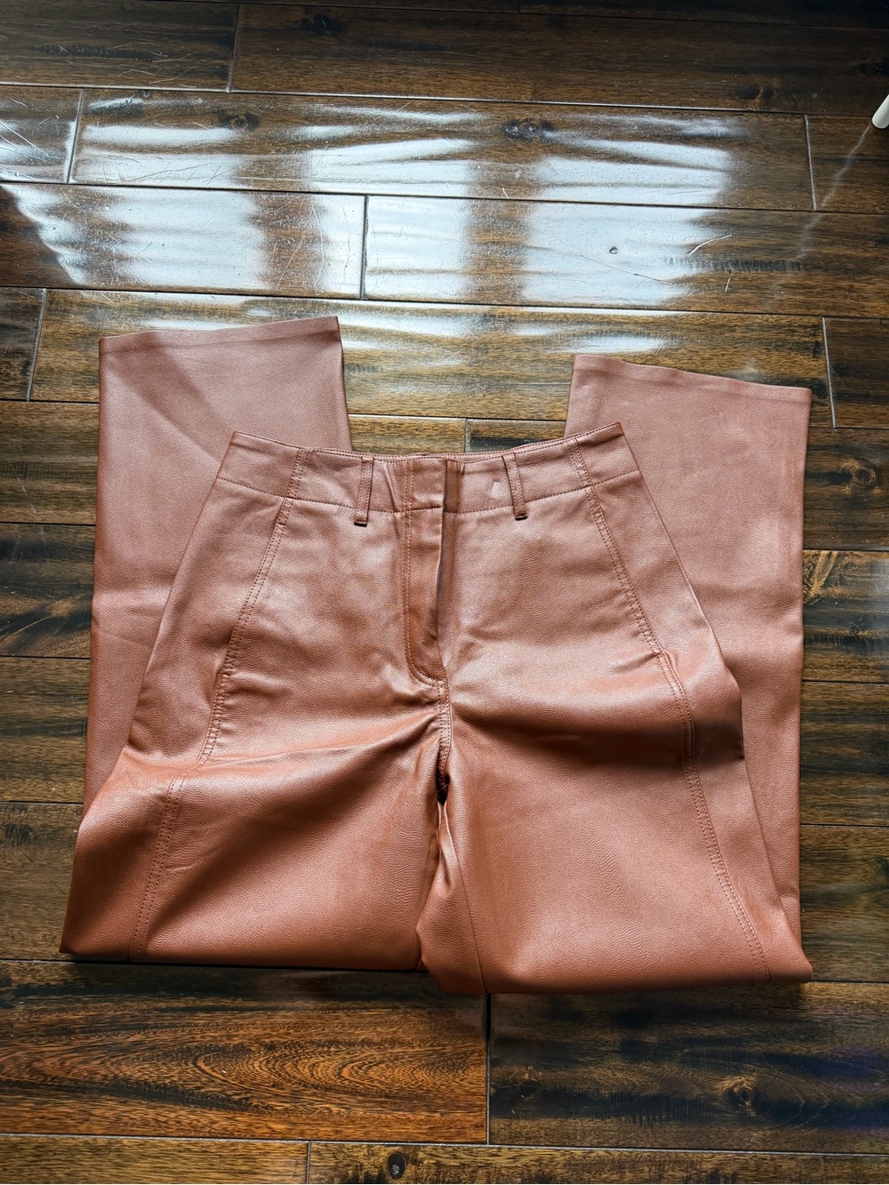 Aritzia Wilfred Free Women's Straight Leg Faux Leather Pants
